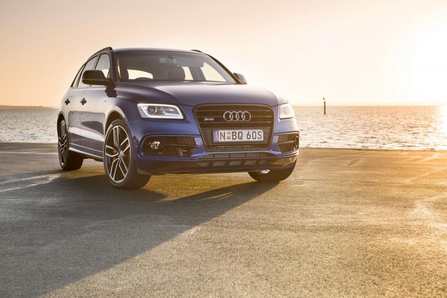  Audi SQ5 TDI Plus (8R) 2016 года  (AU) (фото 16 из 18)